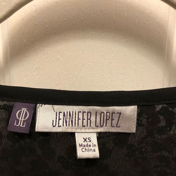 Jennifer Lopez sequin top - Picture 2 of 3